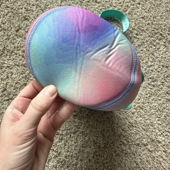 Tye die hydro jug sleeve with strap - Picture 3 of 4